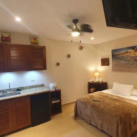 Coralito Malecon Luxury Studio Isla Mujeres Esterno foto