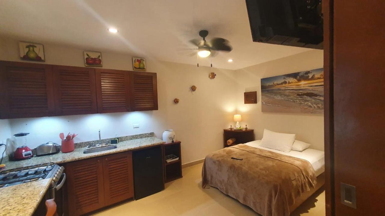 Coralito Malecon Luxury Studio Isla Mujeres Esterno foto